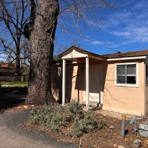 16153 Walnut - 1 Bedroom