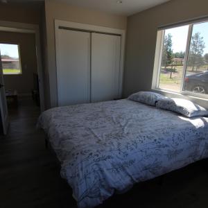 2110 Ferro Carril Road - Includes Utilities