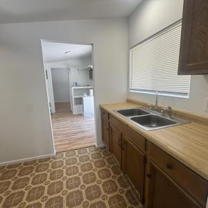 5600 Cascabel #A - Includes most utilities