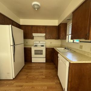 6305 Marchant #G - 2 Bedroom, 1 Bath Upstairs with in unit washer and dryer