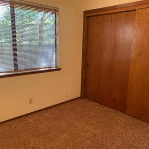 7030 Los Arboles