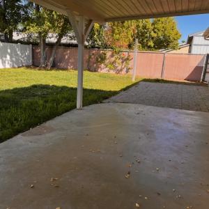8871 Palomar - Includes Utilities