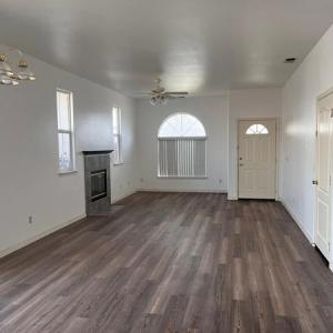 932 Calle Cynthia 