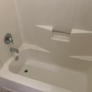 2 Bedroom, 1 Bath Upstairs apartment with in unit washer and dryer
