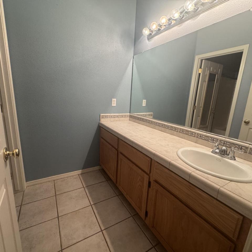 1013 Running Stag Way, Paso Robles - 3 Bed, 2 Bath Home