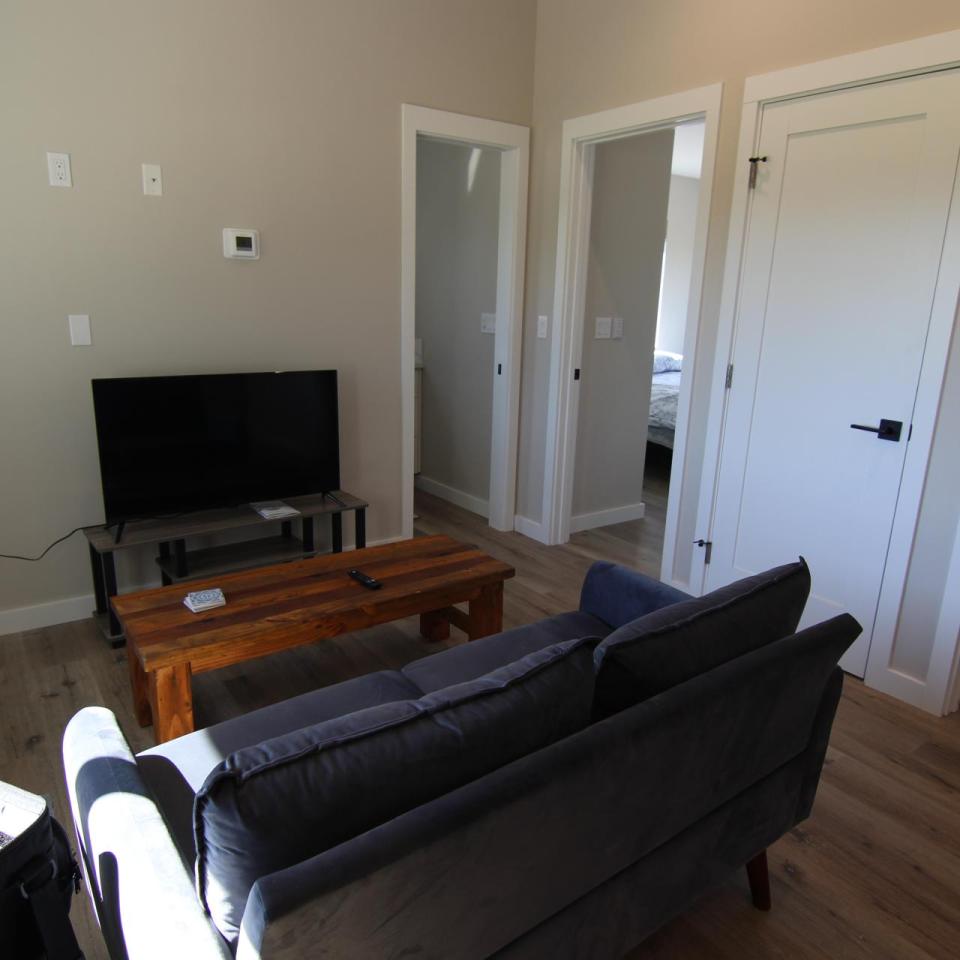 2110 Ferro Carril Road - Includes Utilities