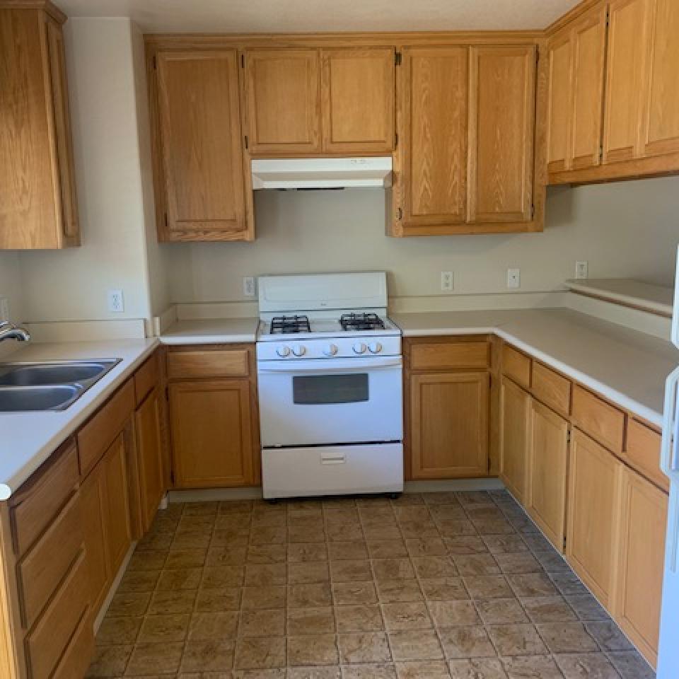 5235 El Camino Real, Atascadero 2 BD, 1 BA + W/D