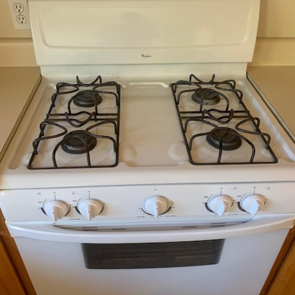 5235 El Camino Real, Atascadero 2 BD, 1 BA + W/D