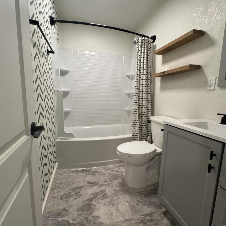 5714 Traffic Way - 2 Bedrooms, 1 Bath,  + garage
