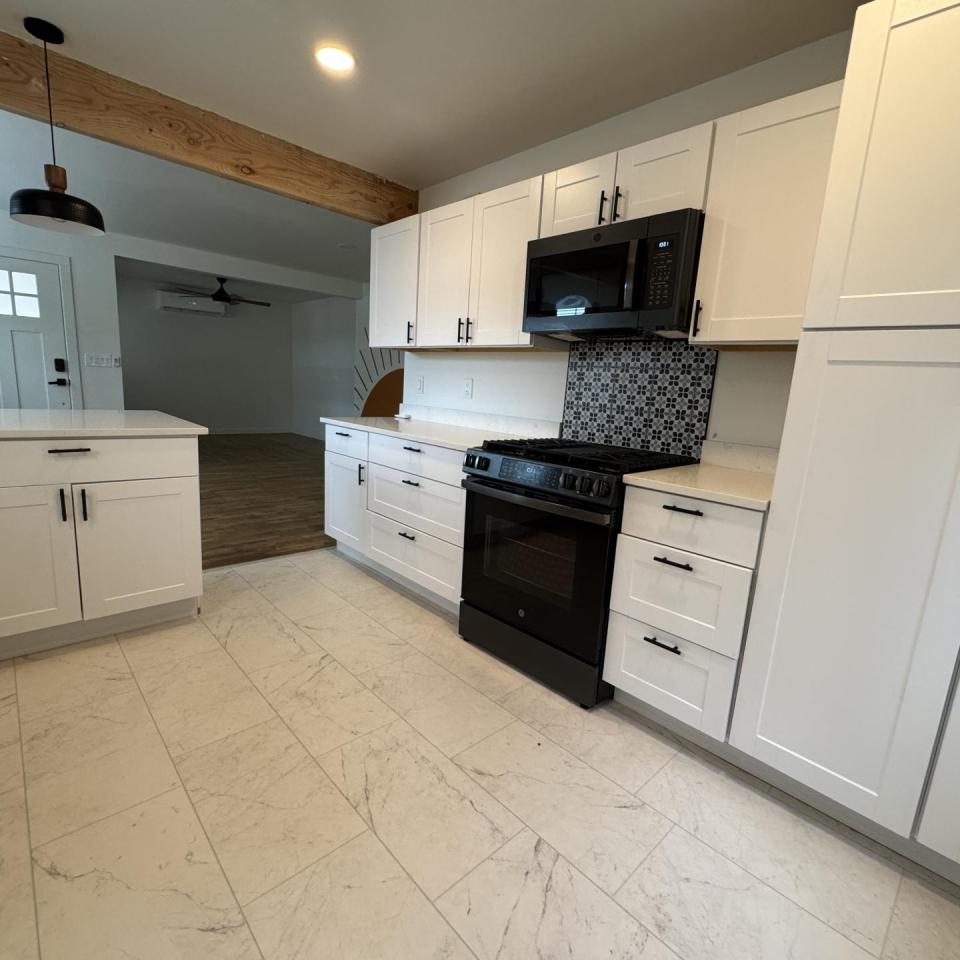 5714 Traffic Way - 2 Bedrooms, 1 Bath,  + garage