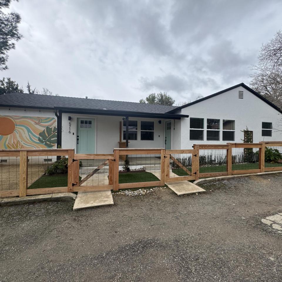 5714 Traffic Way - 2 Bedrooms, 1 Bath,  + garage