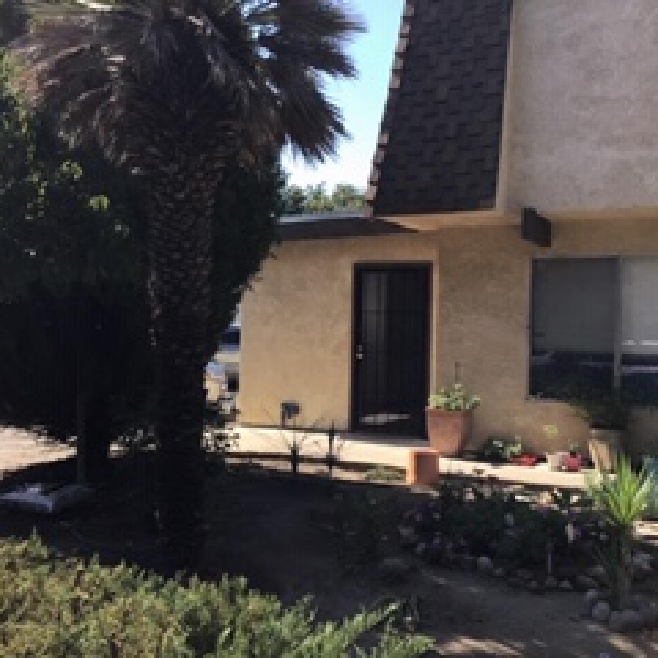 6440 Ardilla #5 - *Studio coming in July*