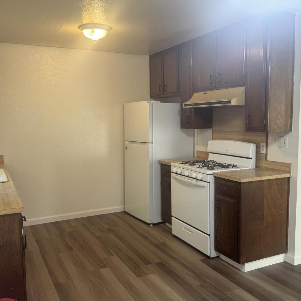 6690 Navajoa #A