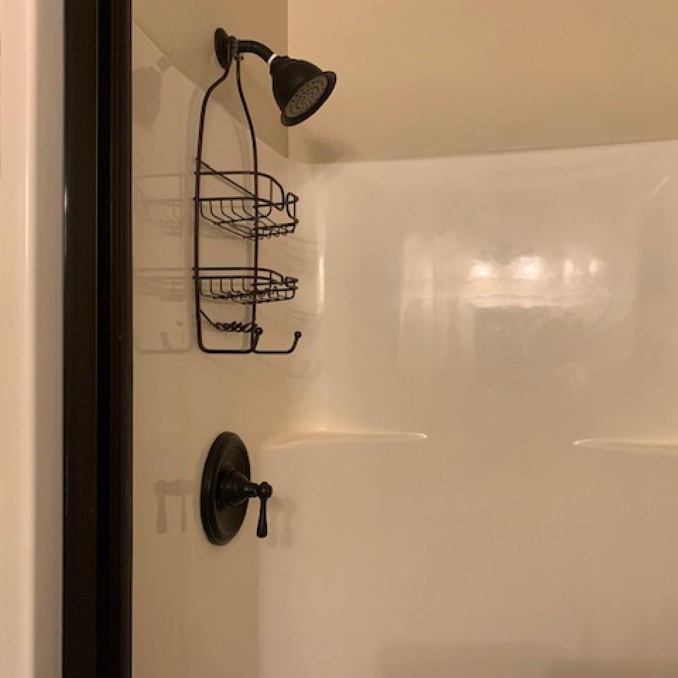Stall shower